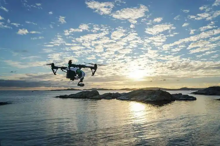 Chinese drone technology shines, 11787 drones in Chongqing break Guinness World Record