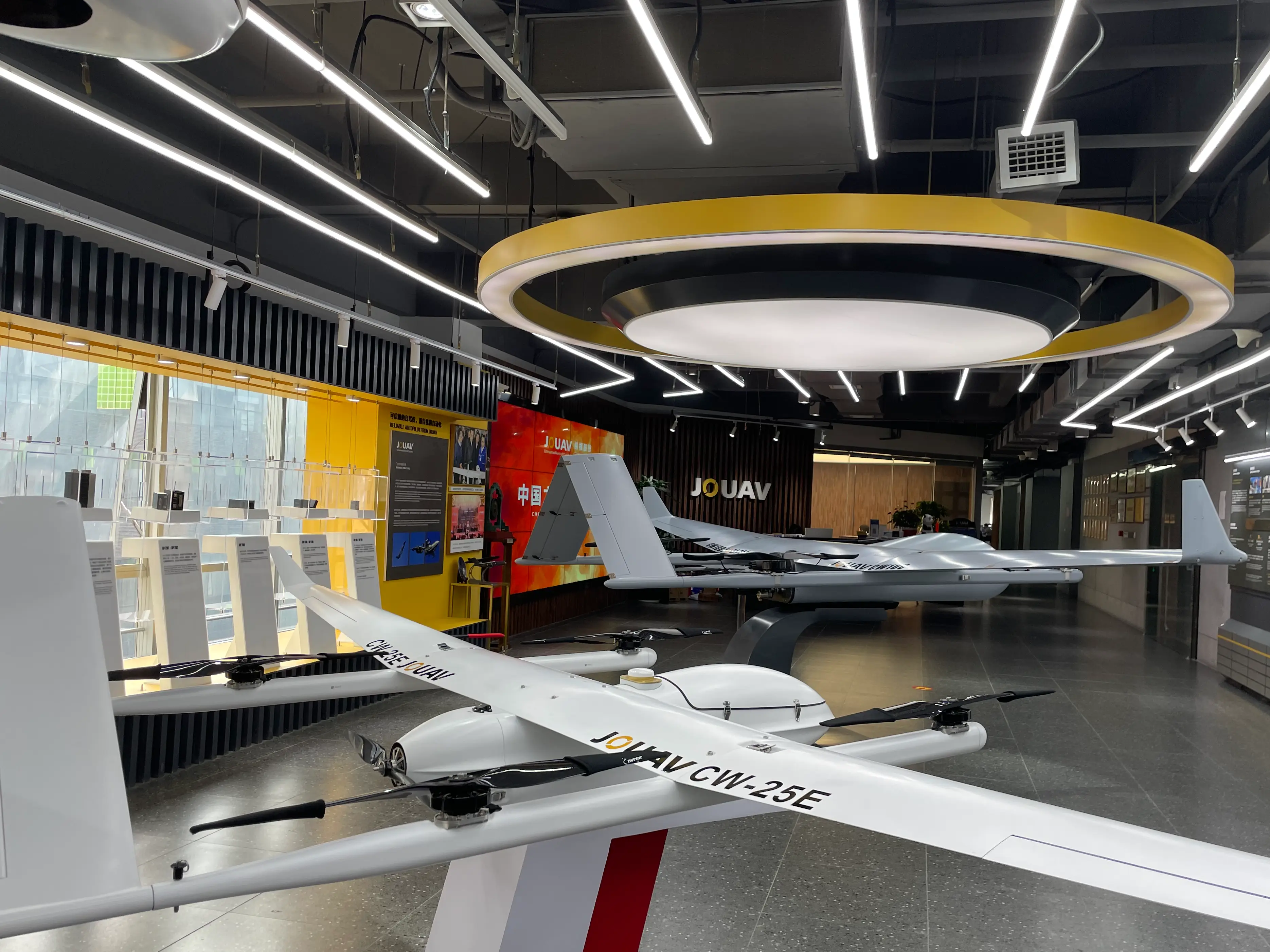 Industrial grade drones facing the wind? The world's first 6-ton tiltrotor aircraft has been launched